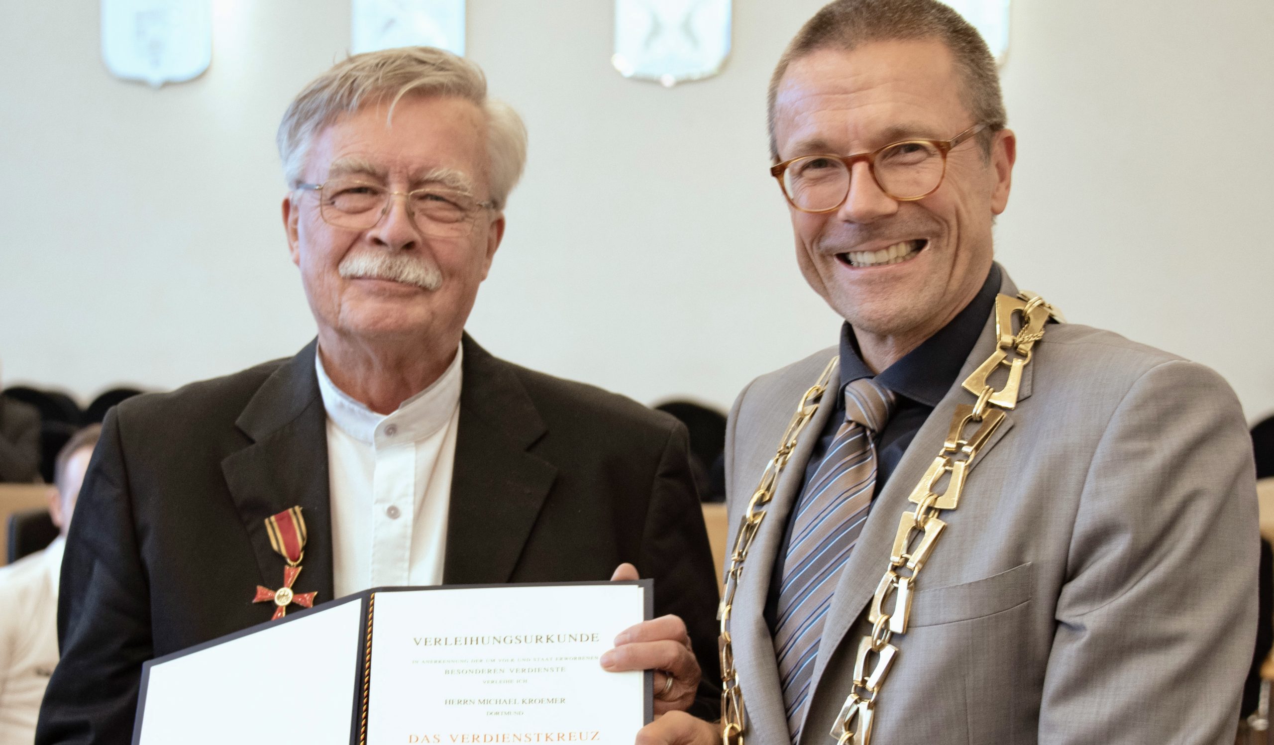 Die Stadtzeitung Bundesverdienstkreuz für Michael Kroemer